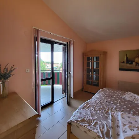 Brulo Apartment *